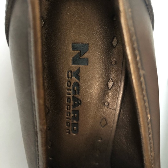 Nygard Wedge Heel Beonze Tassle Shoes - Picture 2 of 8